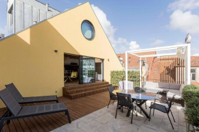 Downtown Duplex w/ Amazing Terrace by LovelyStay